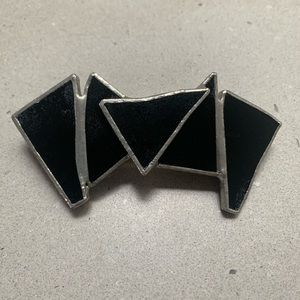 HANDMADE BLACK GLASS BARRETTE